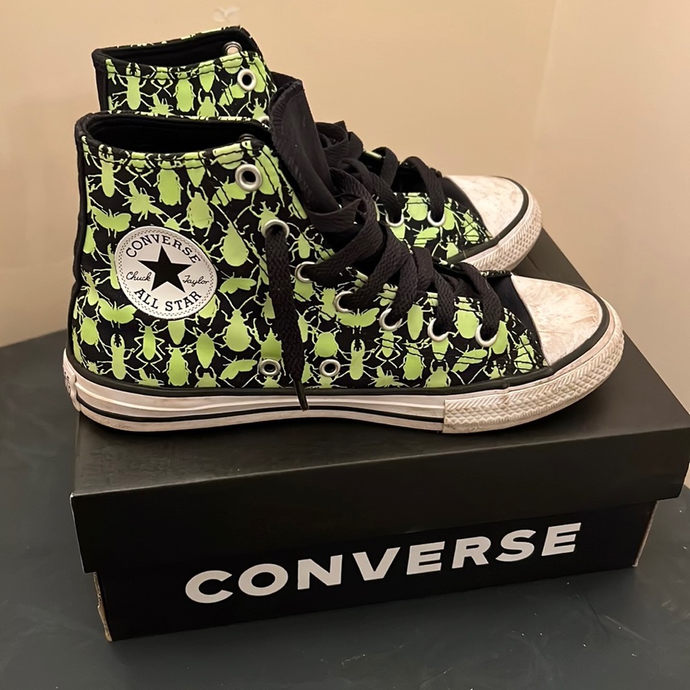 Converse hi top glow in the dark shoes size big kid 3